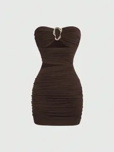 Women's Sexy Bodycon Strapless Mini Dress Womenswear with Metal Buckle, Stylish, Chic, Fashion and Slim Fit, Perfect for Parties and Events