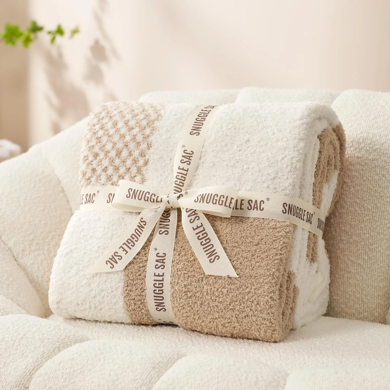 Checkered Blanket, Beige Throw Blanket for Couch Plaid Microfiber Fluffy Warm Cozy Fuzzy Soft Throw Blanket Reversible Checkerered Blankets for Sofa, Chair, Bed, 50x60 inches