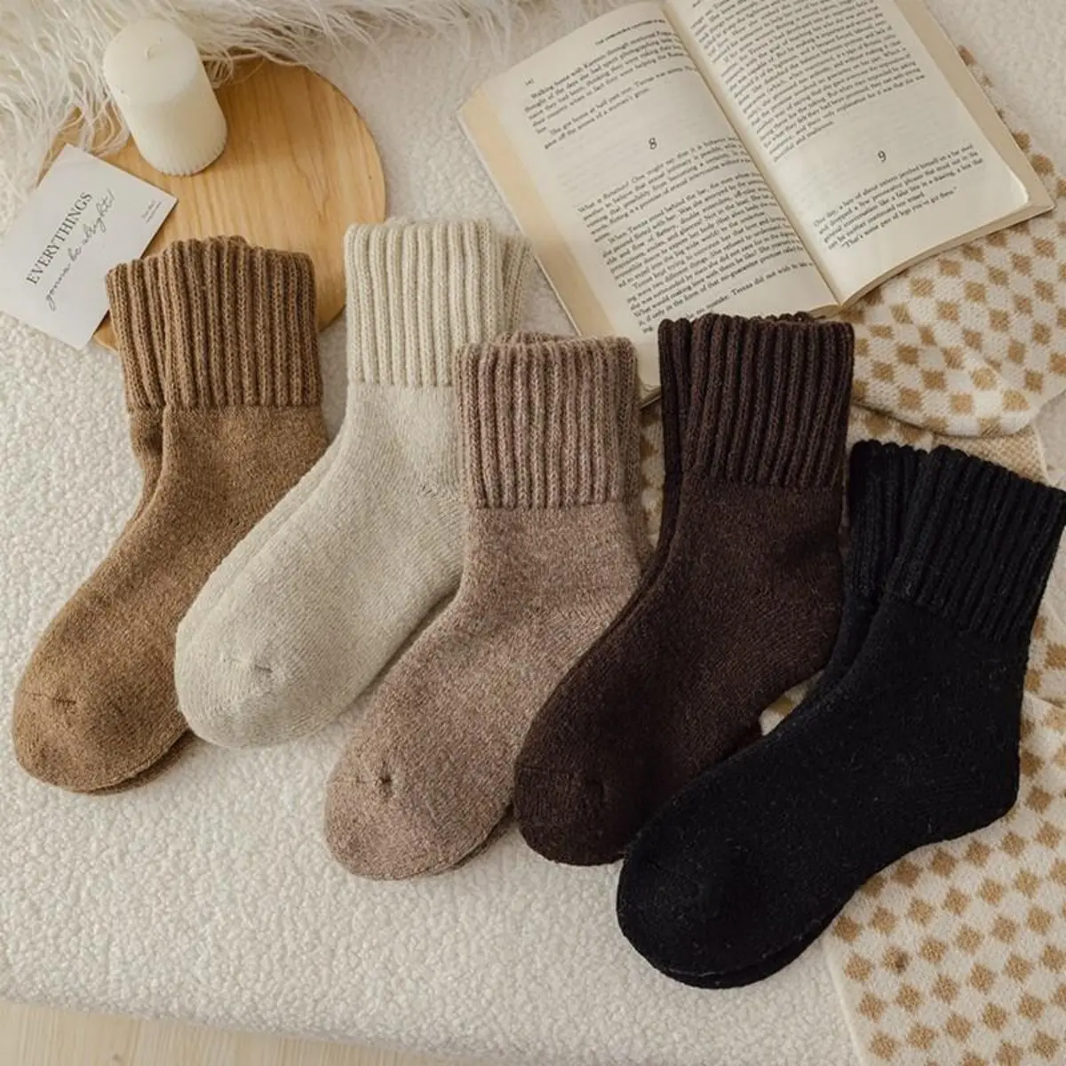 Women's Solid Mid-calf Socks,Casual Soft Comfy Warm Socks for Fall & Winter, Thick Warm Fuzzy Socks for Women, Wool Winter Thermal Boot Insulated Heated Socks, Soft Cozy Loop Knit