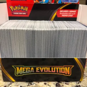 Pokémon Phantasmal Flames Bulk 25 Cards Pokemon Trading