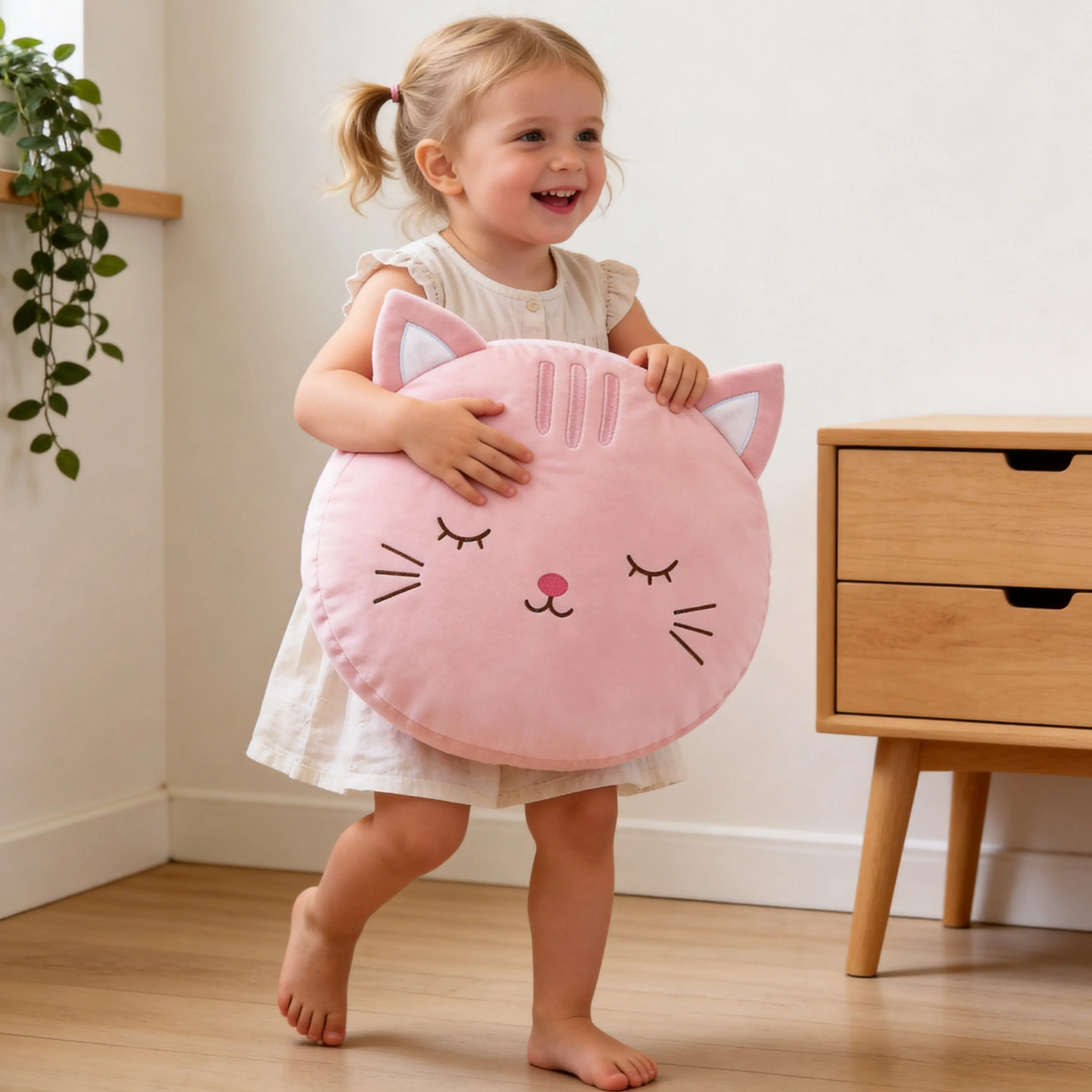 Soft Cat Plush Pillow, Kawaii Kitty Cushion for Kids Bedroom Decor, Decorative Pink Throw Pillow for Sofa & Bed, Ideal Gift for Cat Lovers Birthday gifts and Children's Day gifts