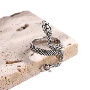 Sleek Serpent Delight: Handcrafted 925 Sterling Silver Snake Ring