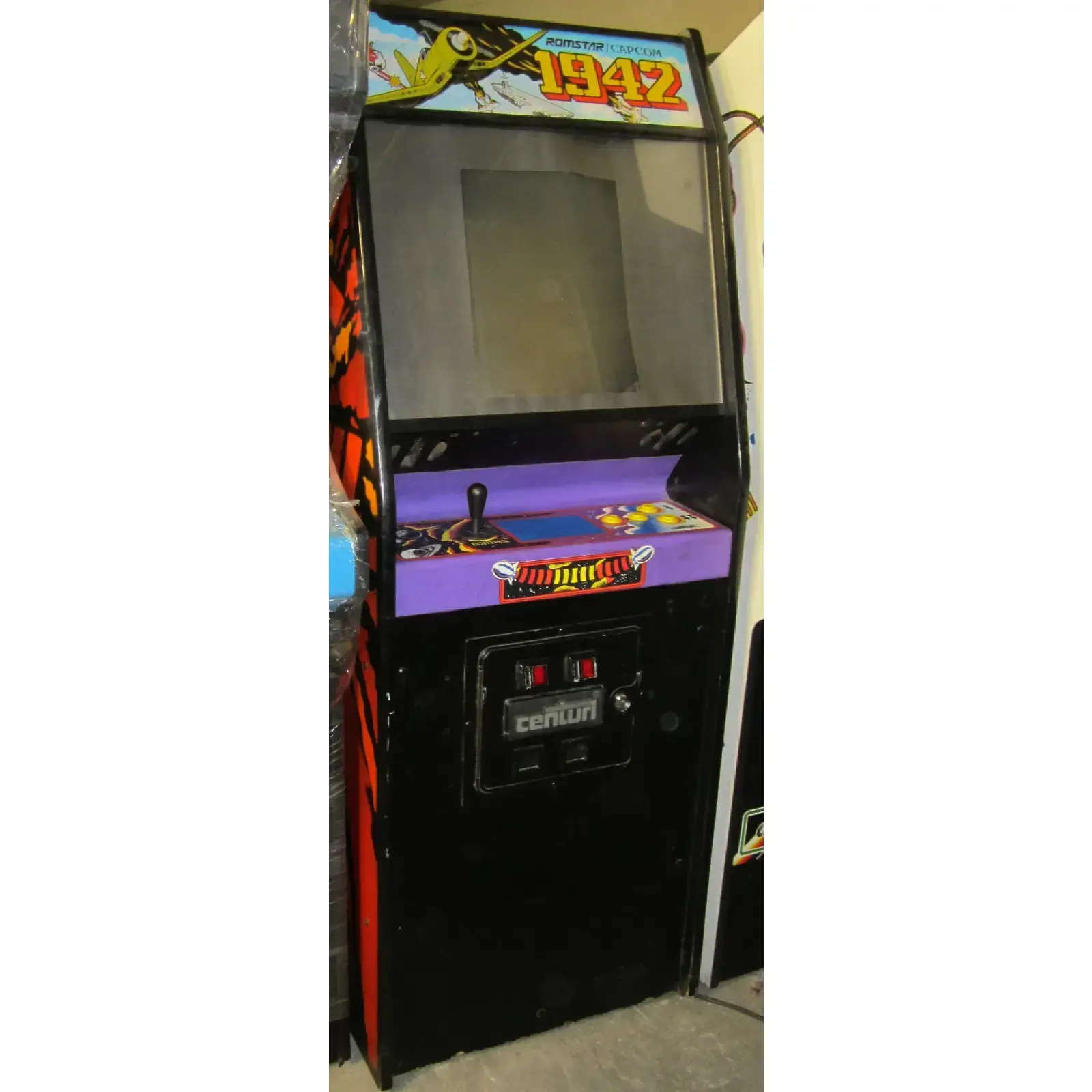 1942 ARCADE MACHINE