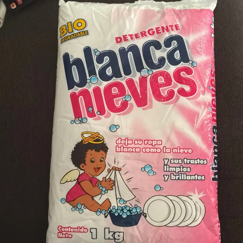 Blanca nieves powder detergent Blanca nieves powder detergent