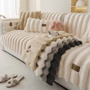 1 PC Thick Plush Sofa Cover, Sofa Slipcover, Pet-Friendly Non-Slip Couch Protector Pad, Ultra-Soft Fluffy Sofa Mat for Pets & Kids, Machine Washable Living Room Sofa Throw, Anti-Scratch Furniture Protector for Sectional, Loveseat, 2/3/4-Seater Sofa