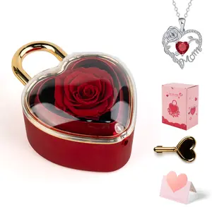 Soap Rose jewelry box, containing a heart-shaped rose pendant necklace Heart necklace A perfect gift for mom or grandma, ideal for Mother's Day or Valentine's Day.