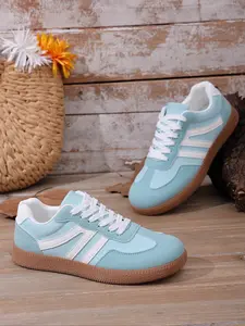 Women's Casual Shoes, Sneaker, Walking Shoes, Comfortable Lightweight Design, Round Toe Anti-Slip Rubber Sole, Blue Flats, Suitable for Office and Outdoor Use