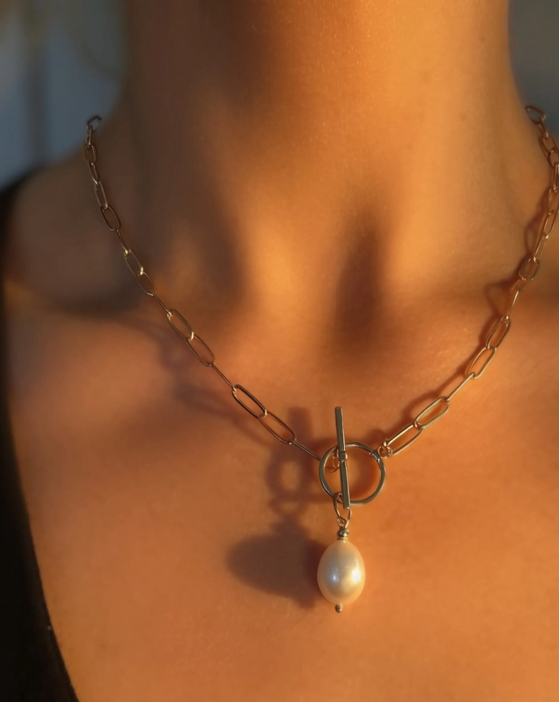 The Signature Pearl Chain Toggle Necklace