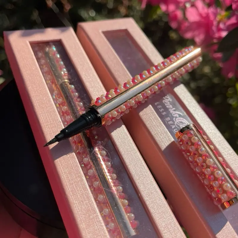 Lux Lash Liner Glue Pen with Beaded Design for Precise Application and Stylish Look