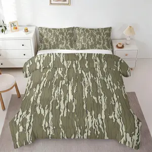 Olive Green Bottomland Camo Print Quilted Comforter Set, 1 Comforter + 1/2 Pillowcases, Soft Comfortable HD All-Season Bedding for Hunters & Outdoorsmen, Perfect for Cabin Bedrooms, Man Caves & Rustic Decor