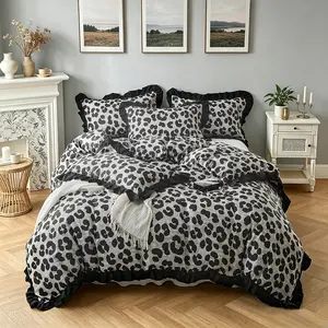 Leopard print ruffled border duvet cover set (2/3 set including 1 duvet cover + 1/2 pillowcase), a warm and romantic bedroom decoration item, comfortable bedding with soft fabric, suitable for bedrooms, guesthouses or for decorat, Breathable Bedding Set