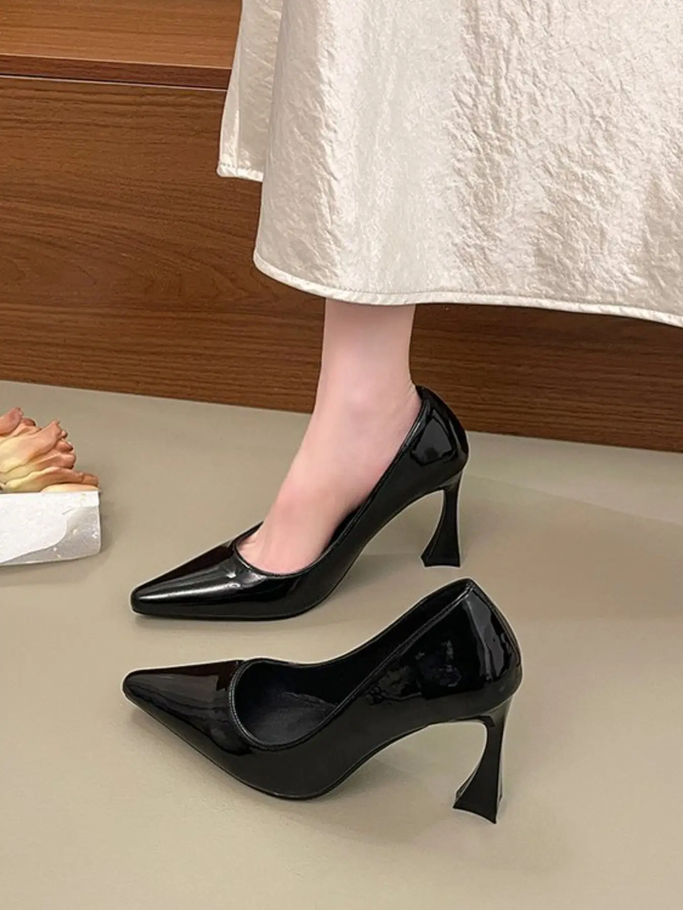 Women's Pointed Toe Stiletto Heel Dress Shoes, PU Leather Wide Fit, Casual All-Season Footwear, Elegant Commuter Pumps