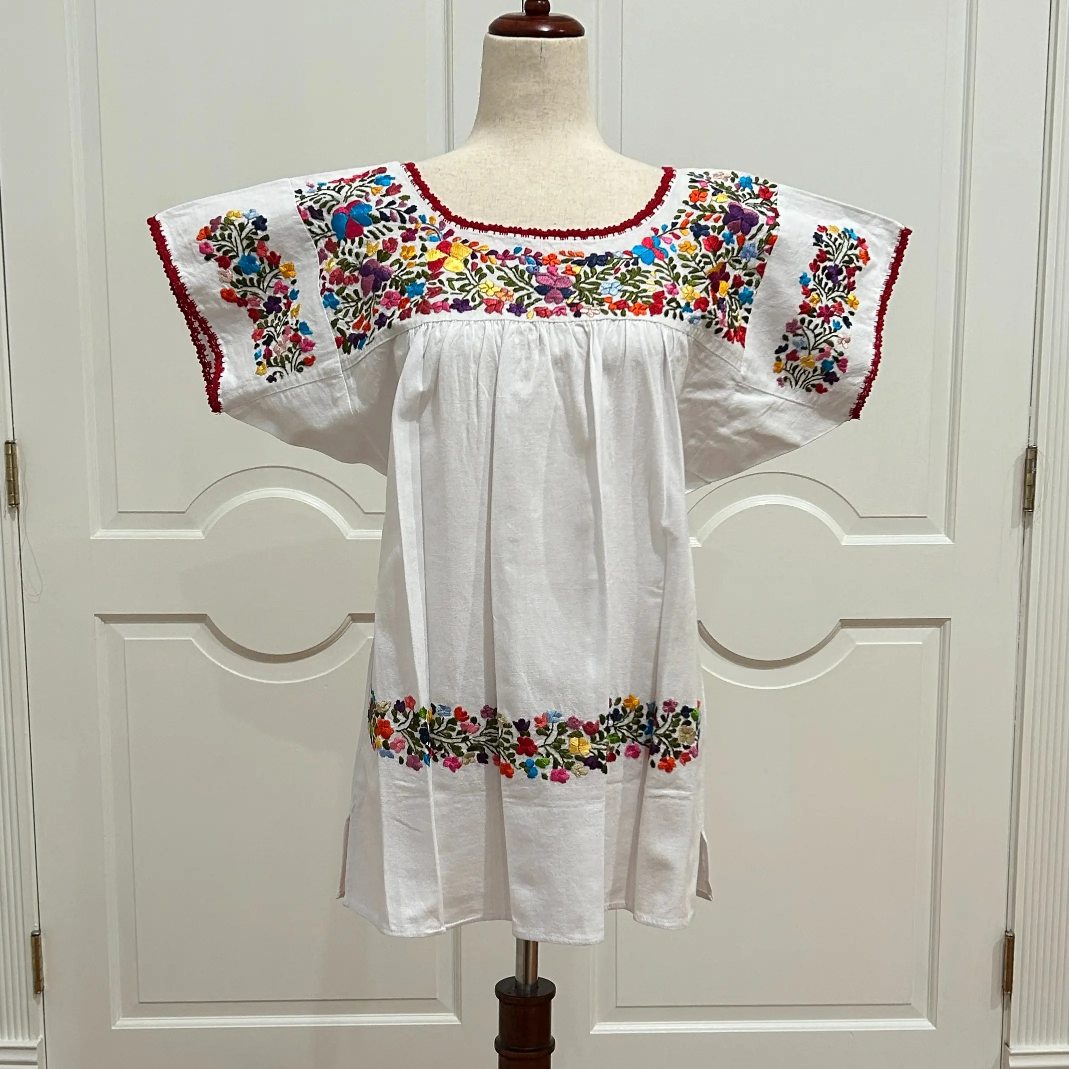 Sandra Blouse From San Antonino Oaxaca Mexico. Embroidered Artisan Top, Boho, Hippie, Hand Made, hand crocheted,