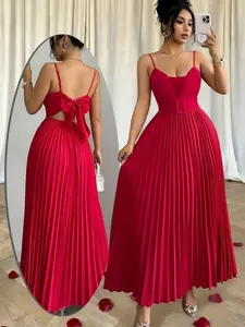 🔥🎀 Spring/Summer Backless Bow Dress – Fitted Waist Romantic Look