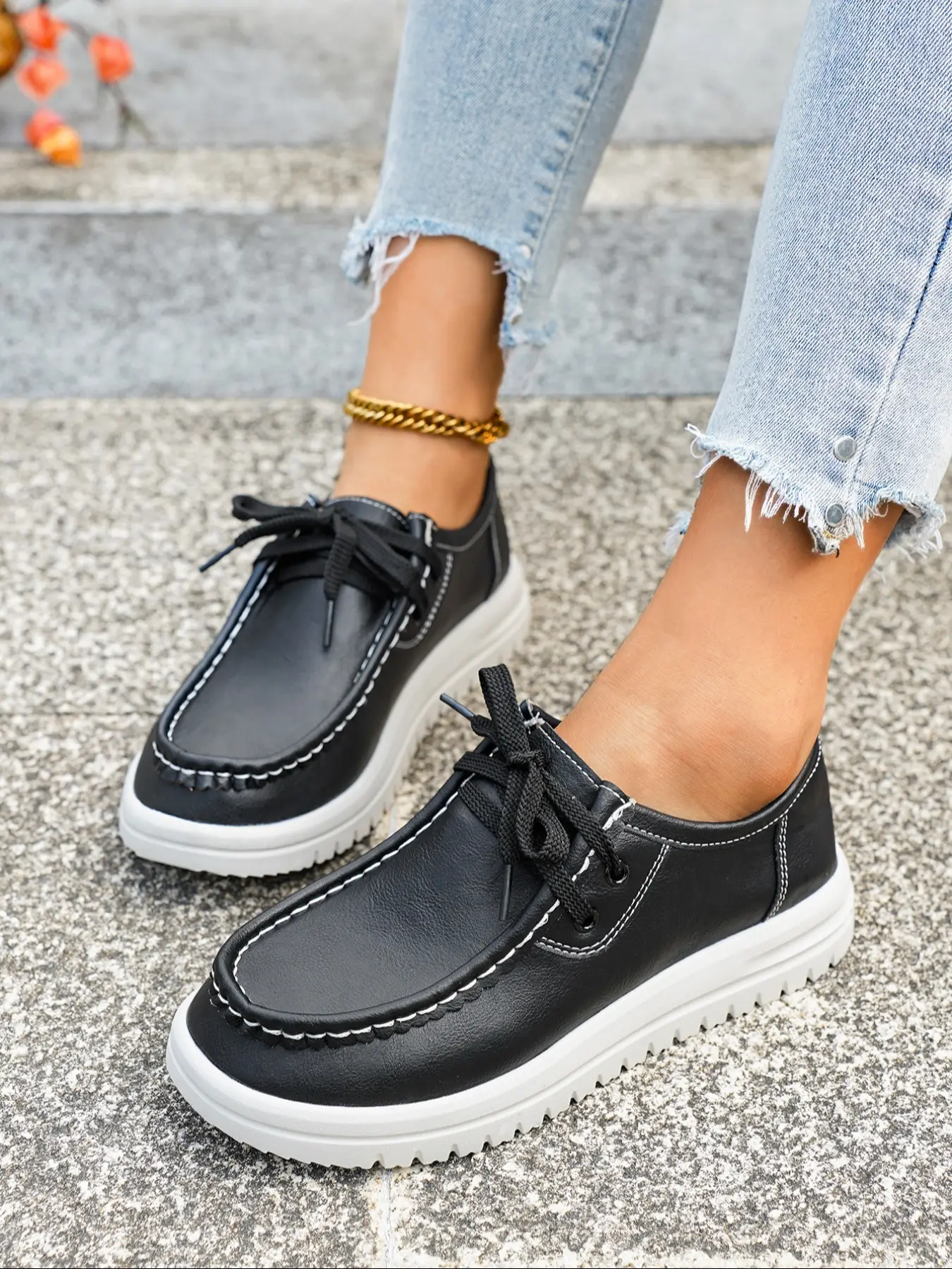 Women's Vionic Low Top Loafers, Perfect Portable Design, Arch Support and Comfort, Ideal for Daily Wear, Fashion Minimalist Footwear, Flat, Commuter Shoes, Walking Shoes