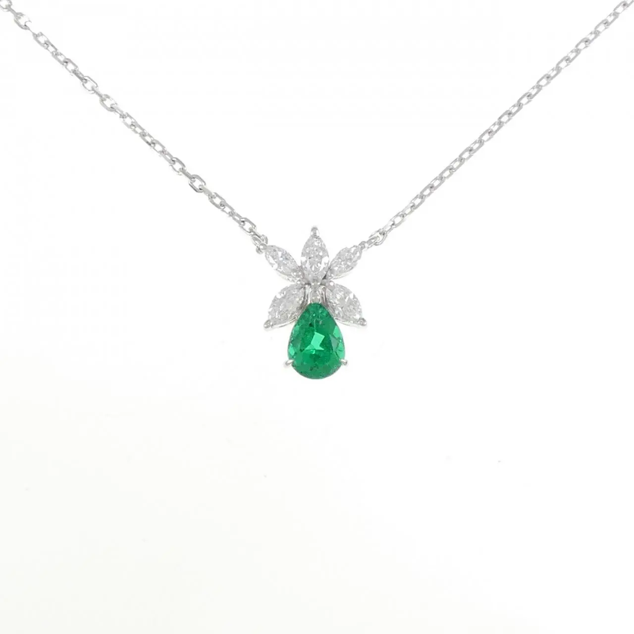 MIKIMOTO Au750 Emerald Diamond Necklace