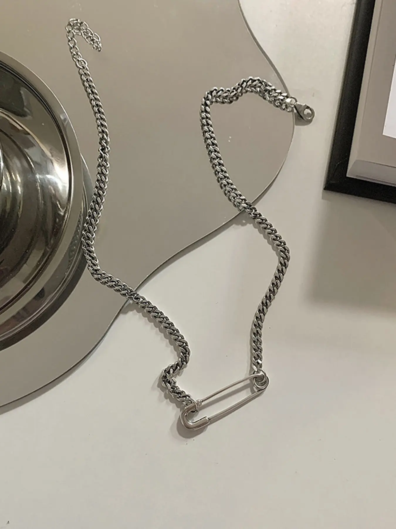 Fashionable Y2K Necklace, Minimalist Chain Necklace, Unique Pin Design, Versatile and Sexy, Creative Style Jewelry, Simple Yet Stylish Accessory, Dainty Necklace, Daily Wear Necklace, Stainless Steel Necklace