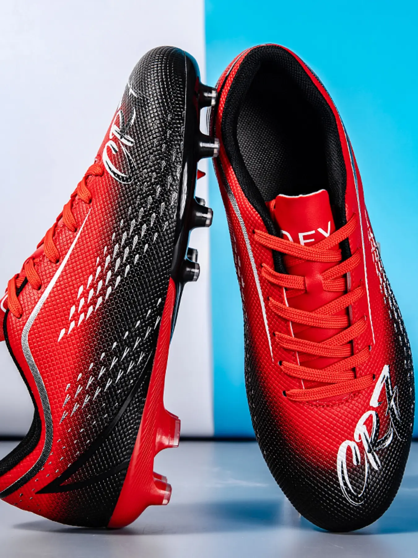 Youth Soccer Shoes, Soccer Cleats, Football Boots, Sports Football Shoes, School & Match Training Footwear, Low-Top Design, Long Studs, Anti-Slip Sole, Suitable for Adults & Men/women Players