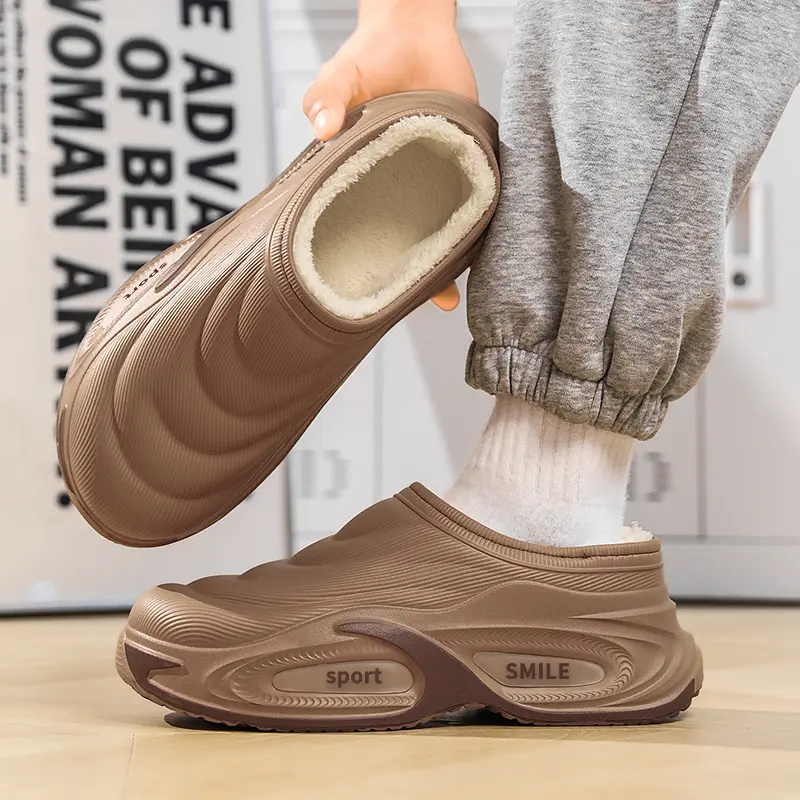 Unisex Winter Warm Cozy Plush Lined Clogs, Waterproof EVA Thick Sole Slip On House casual Slippers, Non-slip Fuzzy Indoor Outdoor Mules, Comfortable Closed Back Cotton Shoes for Cold Weather indoor-outdoor use Flat men's fashion slippers