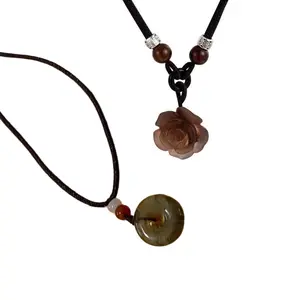 2Pieces Trendy Rose Flower Pendant Necklace Woven Clavicle Chain for Women