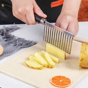 Stainless Steel Wavy Kitchen Vegetable Slicer, Potato Wavy Cutter, French Fries Slicer, Vegetables Cutting Tool, Easy to Use