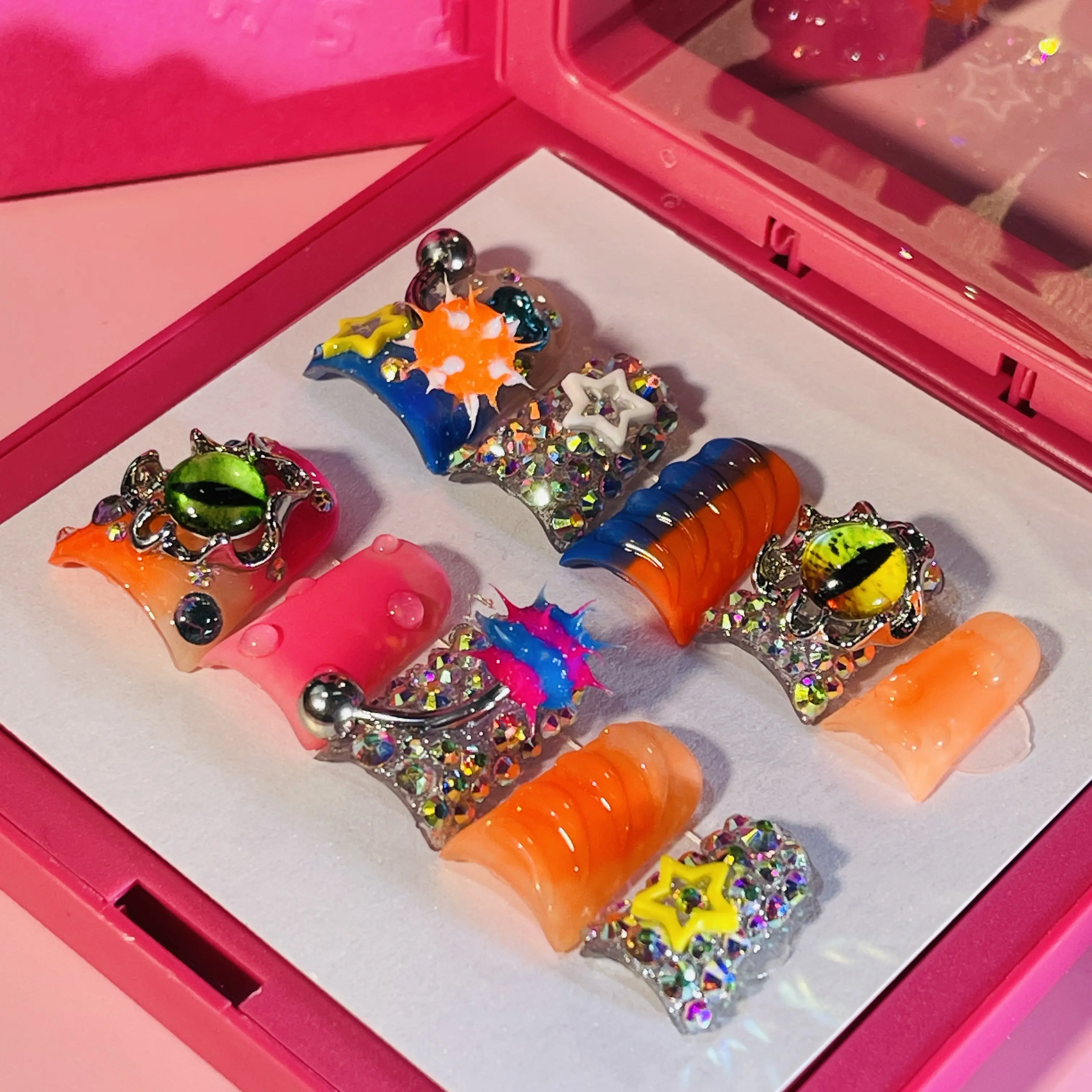 10 PCS Handmade Duckbill Press On Nails, Sparkly Acrylic Set with 3D Eye Accents, Star Rhinestones, and Piercing Details, Acrylic Fake Nails, Nails Press On