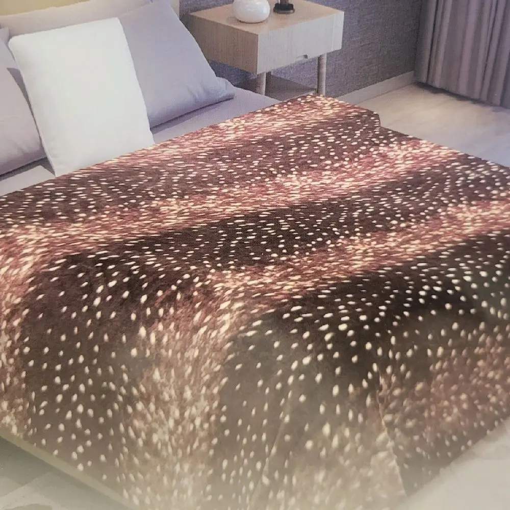 DEER King Oversized Blanket all Season Design Soft Cozy Warm 100% Polyester Microfiber 82x90 Inches Machine Washable