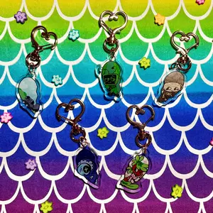 Dandy’s World Double Sided Acrylic Keychains/Necklaces, Dandy’s World Keychain, Roblox Dandy’s World Charm, robox dandy keychain