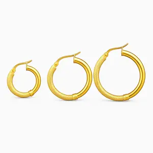 Aretes de aro oro 14K con acabado mixto (liso y satinado) – Grosor 3 mm