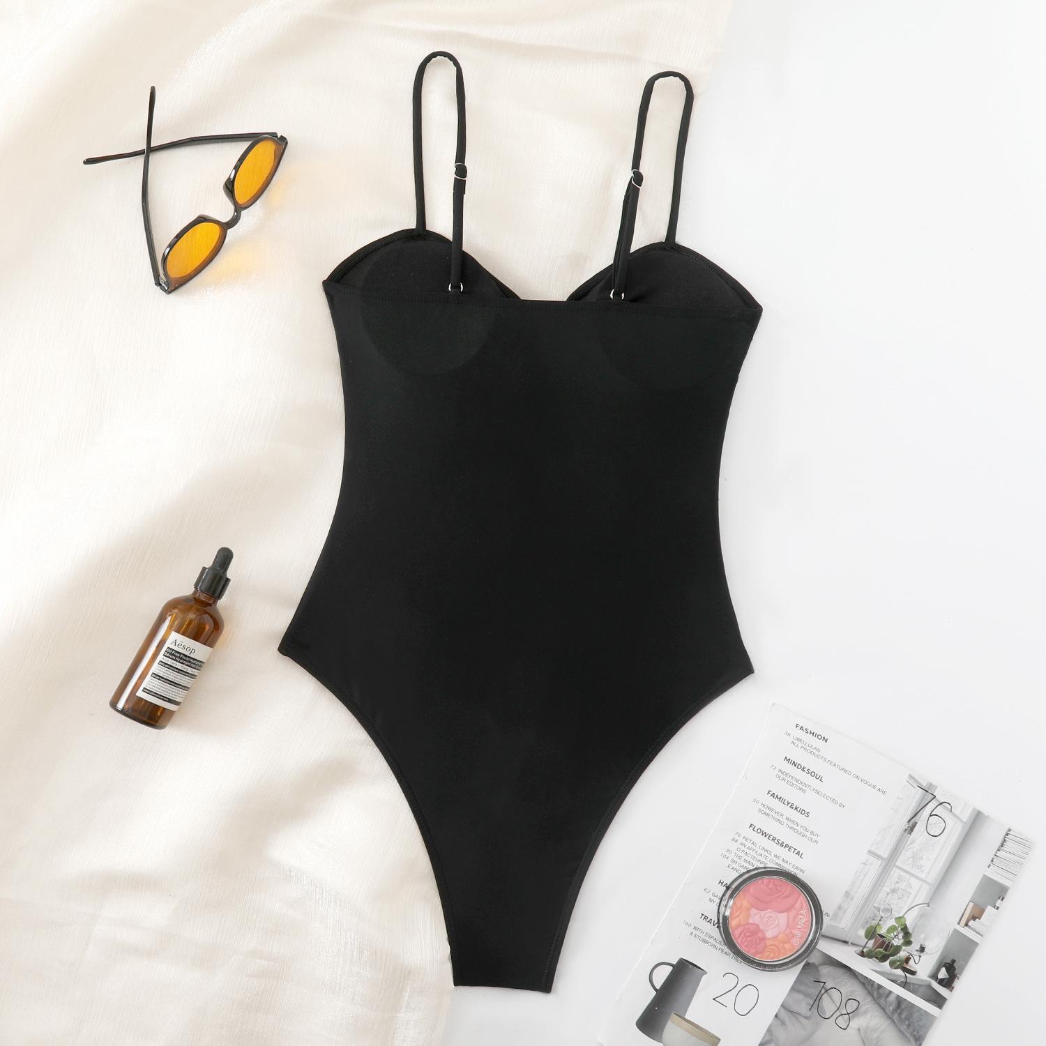 European and American sexy slim-fit women's swimwear wholesale in Xingcheng, nylon swimsuit with metal shell decoration, one-piece swimsuit