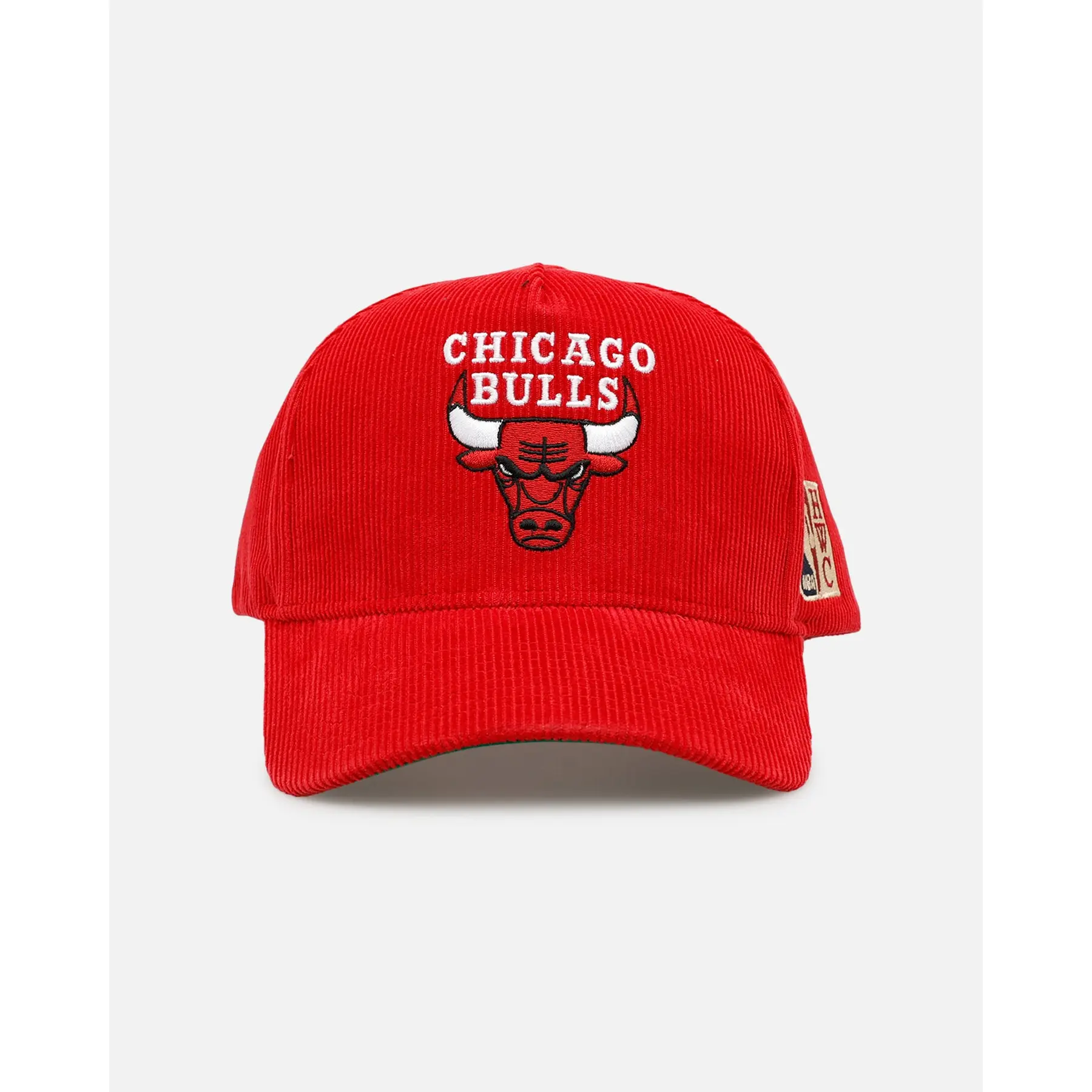 Mitchell & Ness Chicago Bulls 'Vintage Cord' Pro Pinch Snapback Red