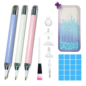 Diamond Art Painting Nail Art Tool Set, 1 Count Diamond Painting Pen with light & 6pcs Replaceable Tip, DIY Diamond Arts Colorful Painting Tool for Home School Office, Christmas Gift, Mother's Day Gift, Gift for Mom!(Batteries not included.）
