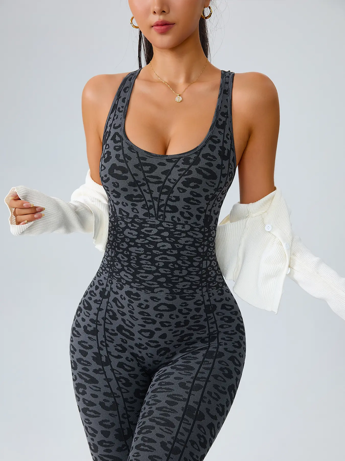 Seamless Knitted Tight-Fitting Women's Leopard Print Workout Jumpsuit, Outdoor Cycling Sports Onesie, One-Piece Sportswear, Sporty Jumpsuit, Sportswear Jumpsuits