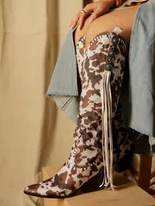 Cattle Lack Fringe Boots