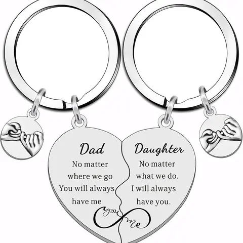 Personalized Letter Pattern Heart Puzzle Design Stainless Steel Keychain, Cute Love Heart Tag Pendant for Dad & Daughter, Trendy Versatile Keychain for Birthday Gift