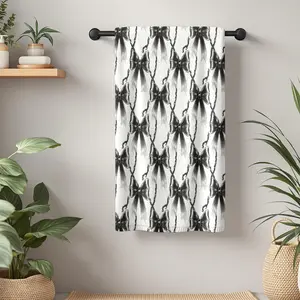 1Pc Classic Bow in Black and White Bathroom Hand Towel Bath Towel, Multiple Size Microfiber Towel, Ultra-Soft Quick Dry and Absorbent Polyester Large Bath Towel, Unique Home Decorative Kitchen Towels, Festival Bath