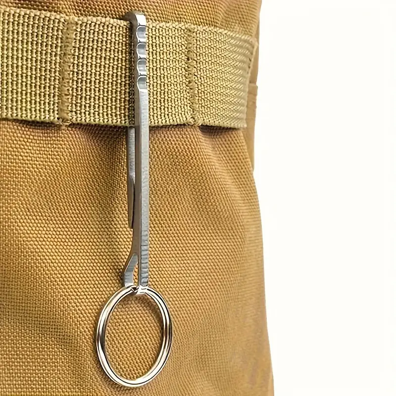 1pc Durable Belt Clip for Outdoor Camping, Hiking, Adventure, Simple Keychain, EDC Tool Clip