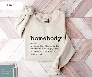 Funny Homebody Definition Sweatshirt for Women Indoorsy Crewneck Sweatshirt Introvert Gift Bingewatching Sweatshirt for Couch Potato Womenswear Collar Comfort