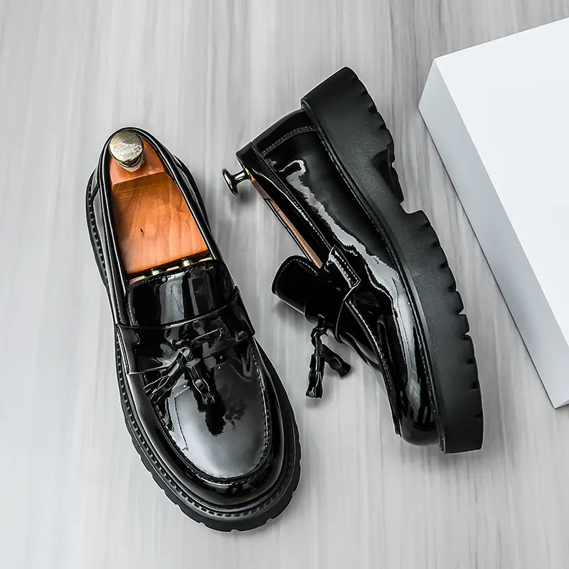 Men's Summer Fashionabl e Casual Tassel DecorPuLeather Slip-on Shoes, Men's Shoes, Tassel LoaferslMen, Simple Design Elegant Plain Round Toe Loafers, BusinessStyle Temperament Flats for Daily Wear, Tassel IShoes, Valentine's Day, Gift for Him tiktokshopsp