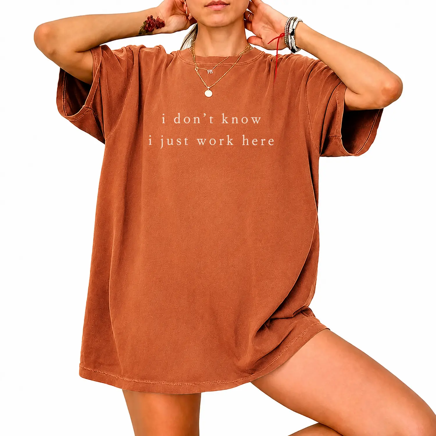 Comfort Colors I Don’t Know I Just Work Here T-Shirt – a funny ironic work tee, perfect employee humor and a great gift for coworkers who love sarcasm at the office.