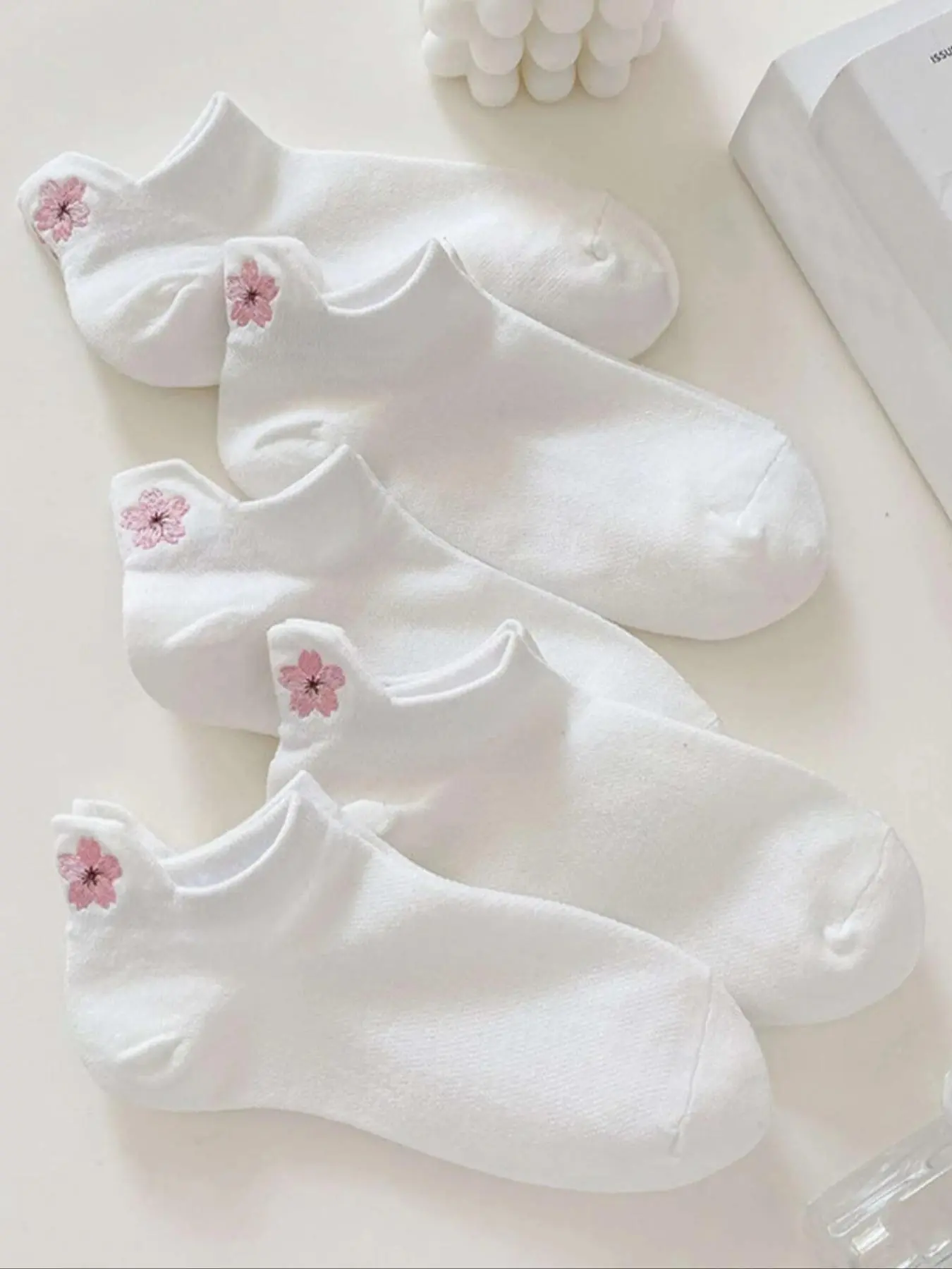 Women's Floral Embroidered Ankle Socks, Everyday Casual Soft Comfy Jacquard Knit Low Cut Socks, Comfy Anklet for Women, Multi-pack Embroidery Hosiery for Summer, Elegant Summer Wear Womenswear, All Season Socks, Casual Stylish Socks