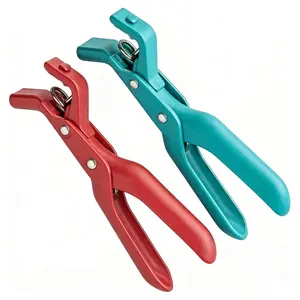 2 Counts Hot Plate Gripper, Multi-Purpose Anti-Scald Tool for Bowls, Plates, Pans, Serving as Holder, Clip, Tongs, Clamp in Kitchen Red & Green