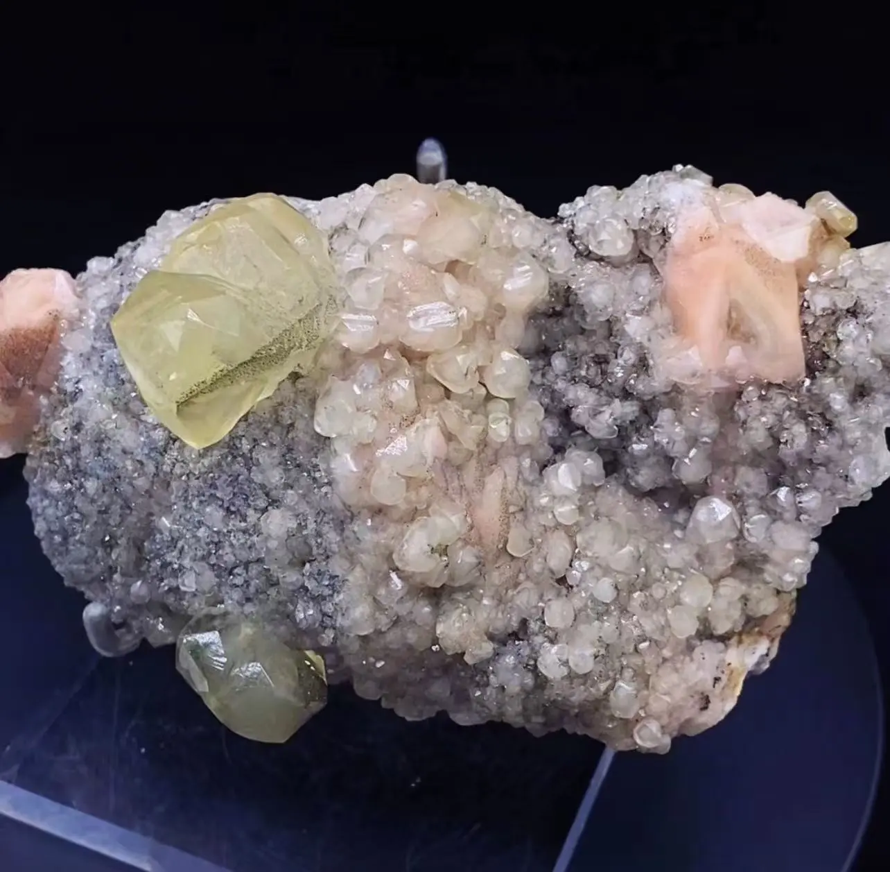 Anhui calcite natural crystal Home Decoration Anhui calcite natural crystal Home Decoration