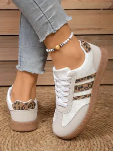 Women's Leopard Accent Lace Up, Casual Comfortable Breathable Walking & Training Shoes, Versatile Retro Sports Footwear for Daily Commuting, Leisure & Outdoor, Female All - match Trendy Non - Slip Leopard Print Sneakers for Gym Workout & Running
