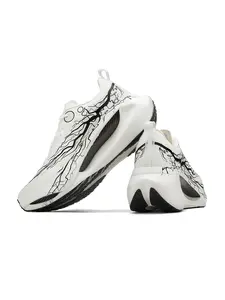 Long Run Boost Sneakers