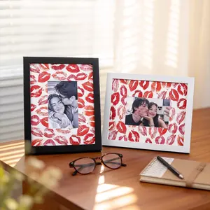 Meaningful DIY Lip Print Photo Frame, 4x6 Inch Picture Display, Creative Self-Made Valentine's Day Anniversary Gift, Home Decoration