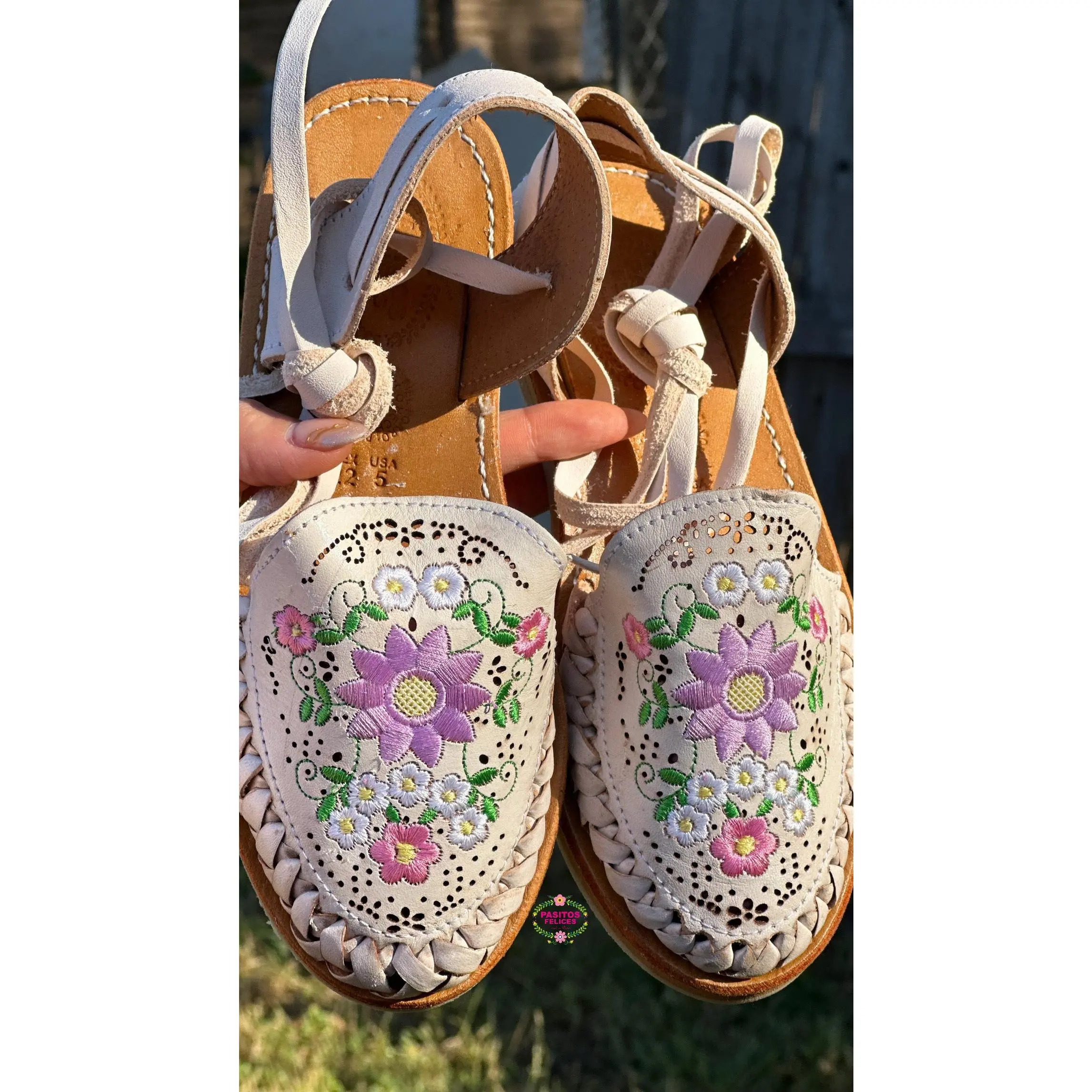 Rosaura Natural- Embroidered Lace Up Huaraches Footwear Flat