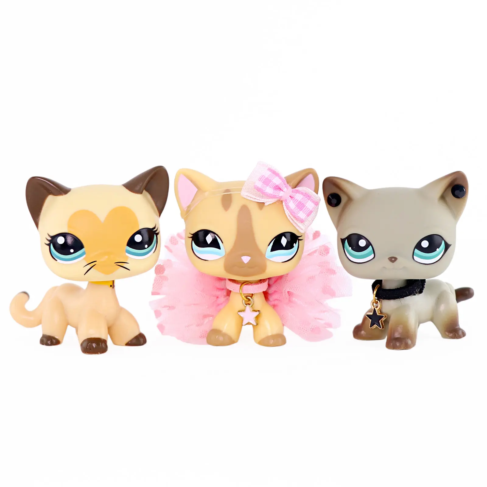 3 Pcs Mini Siamese Cat Figurines Set, Cute Collectible Kitty Figures with Tutu Skirt, Plaid Bow, Star Pendant & Collar Accessories, Small Cartoon Pet Statues Playset for Kids, Birthday Gift, Dollhouse Mini Decor Ornaments