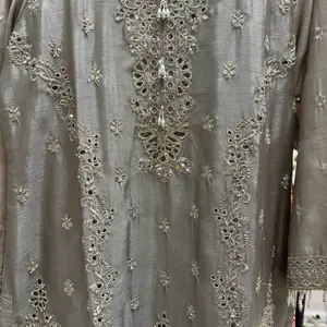 Pakistani suit