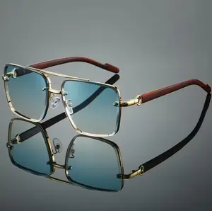 Augusta II Glasses